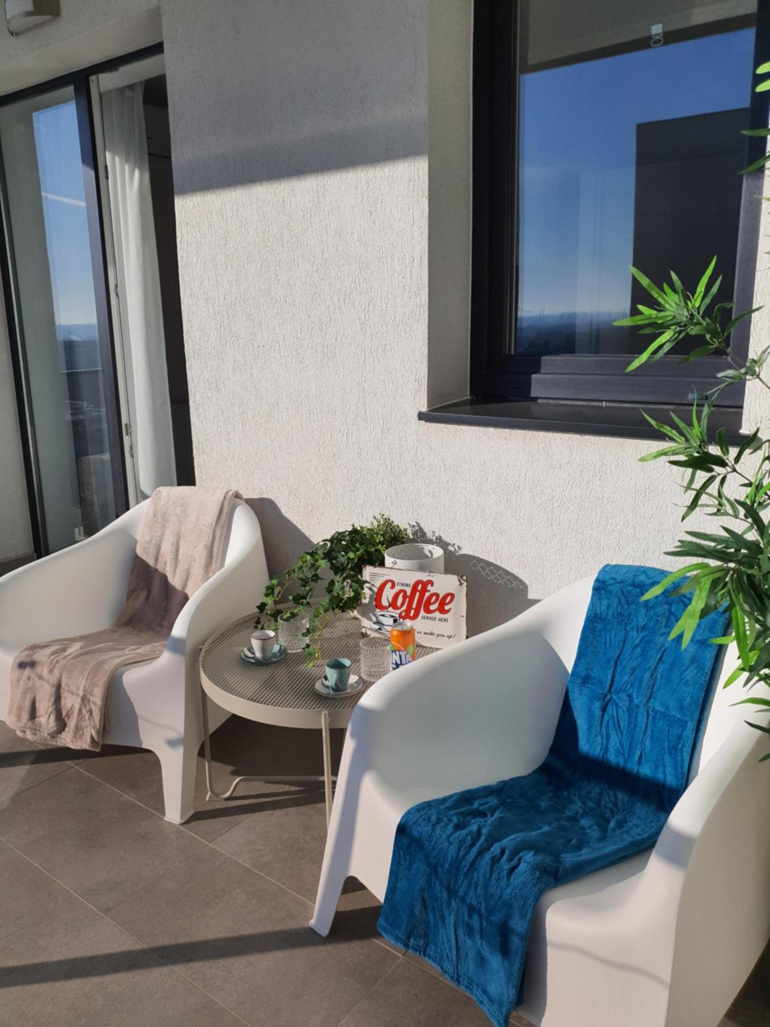 Premium Hils Brauner Studio Bukarest Exteriör bild
