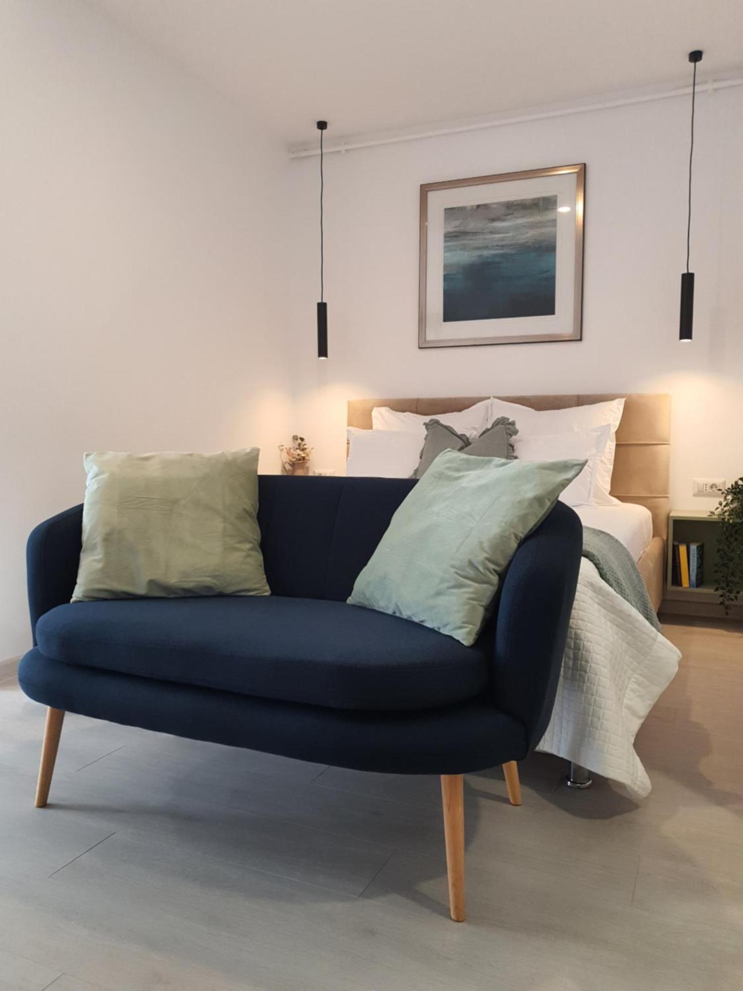 Premium Hils Brauner Studio Bukarest Exteriör bild